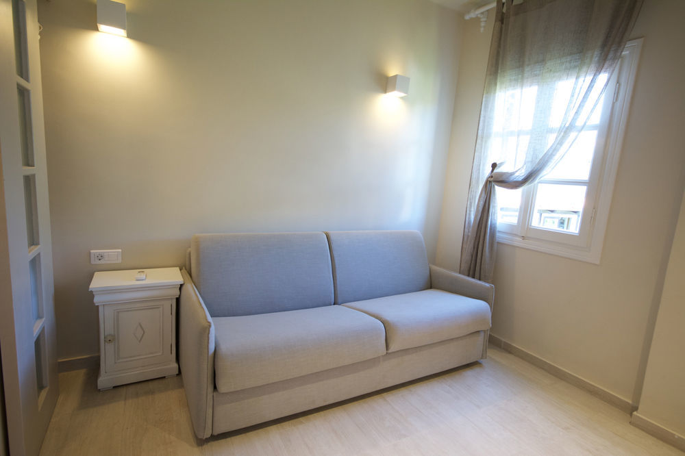 Konstantina Studios Kırlangıç Dış mekan fotoğraf