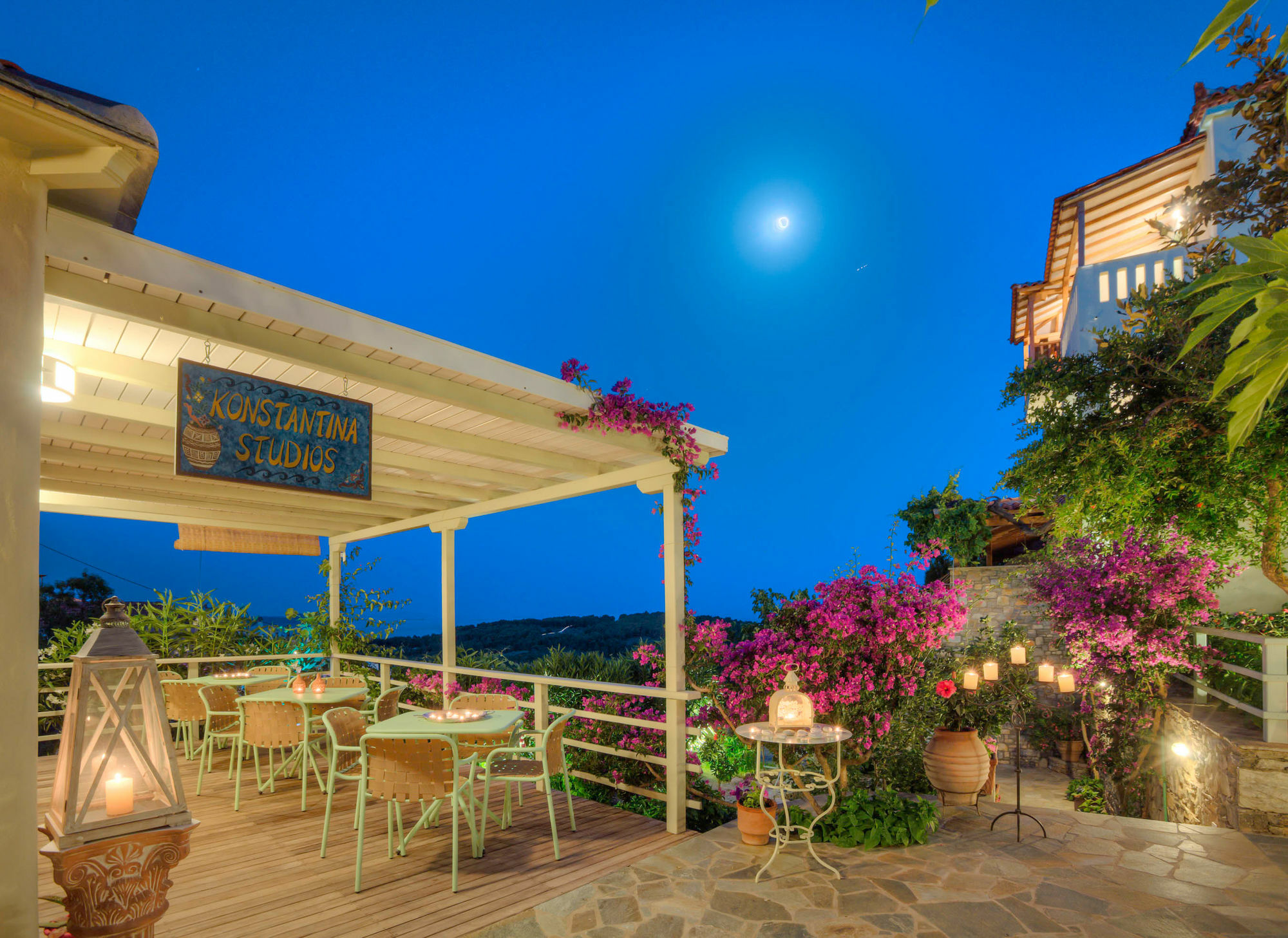 Konstantina Studios Kırlangıç Dış mekan fotoğraf