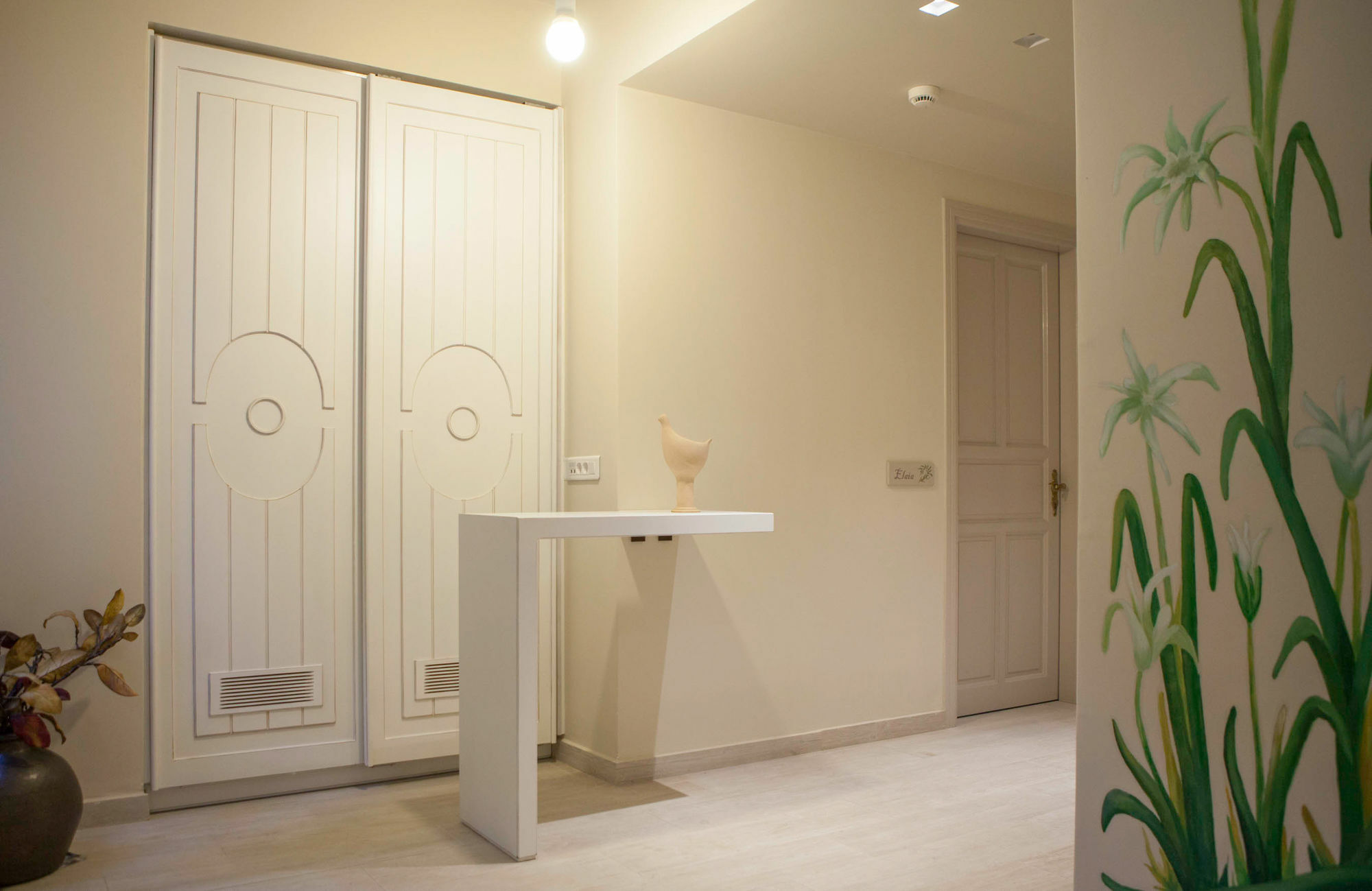 Konstantina Studios Kırlangıç Dış mekan fotoğraf